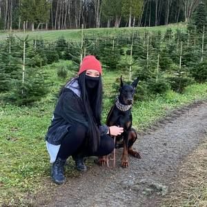 Meet your Posher, Dani